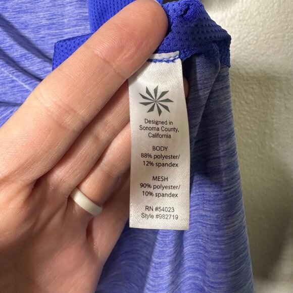 Athleta Forerunner Tee Size Large Cerulean Blue V-Neck Performance Athletic - Picture 6 of 8